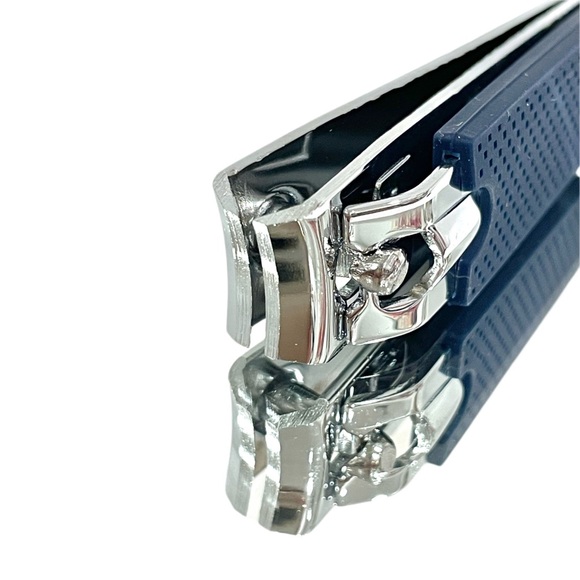 🎁 BROOKSTONE Nail Clipper & Tweezer 2-pack Set NIB NWT - Picture 7 of 10